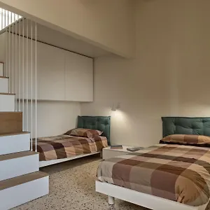 Centro Storico, Esclusivo, 4' Piano Senza Ascensore, Perfettamente Isolato E Condizionato Apartment